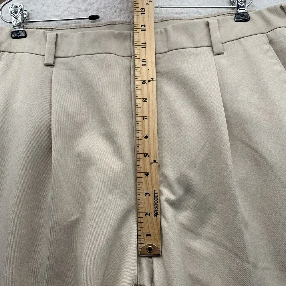 Nike Golf Chino Pants‎ Mens 38x32 Mid Rise Pleated Khaki Sports Dry Wicking Dad